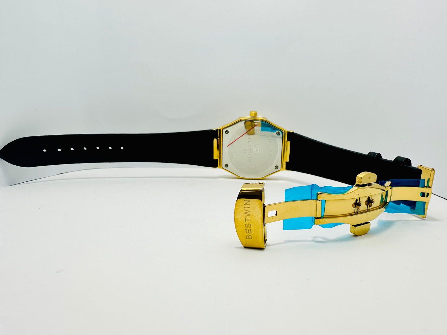 Bestwin Original Watch for Men's - Golden