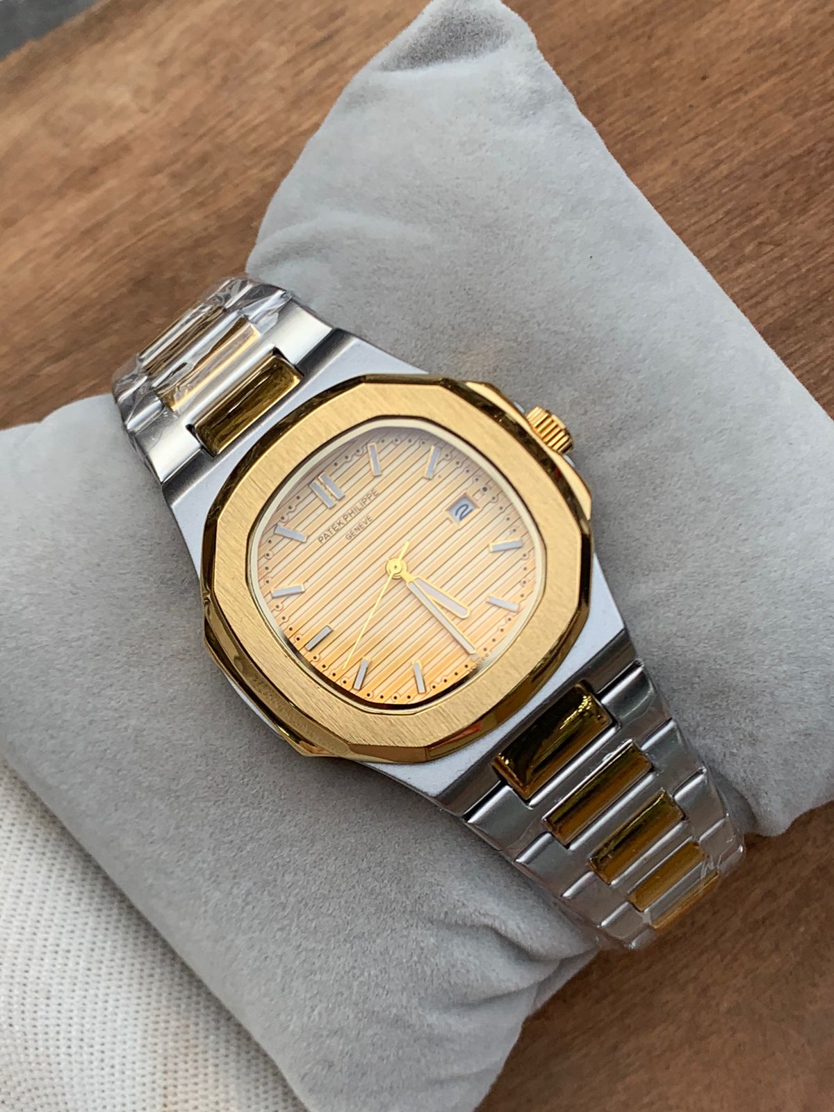 Golden Silver Luxury Watch for Men's- Stainless Steel