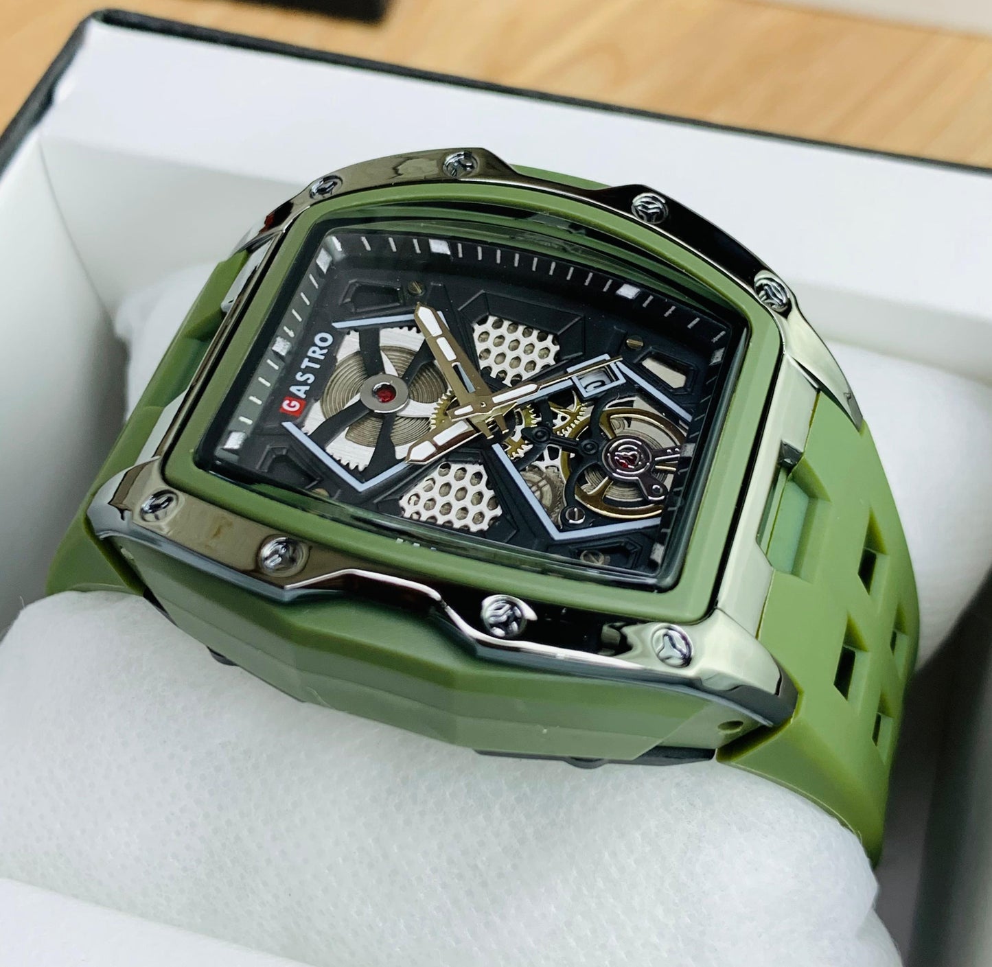 Sports Watch for Men's - Green