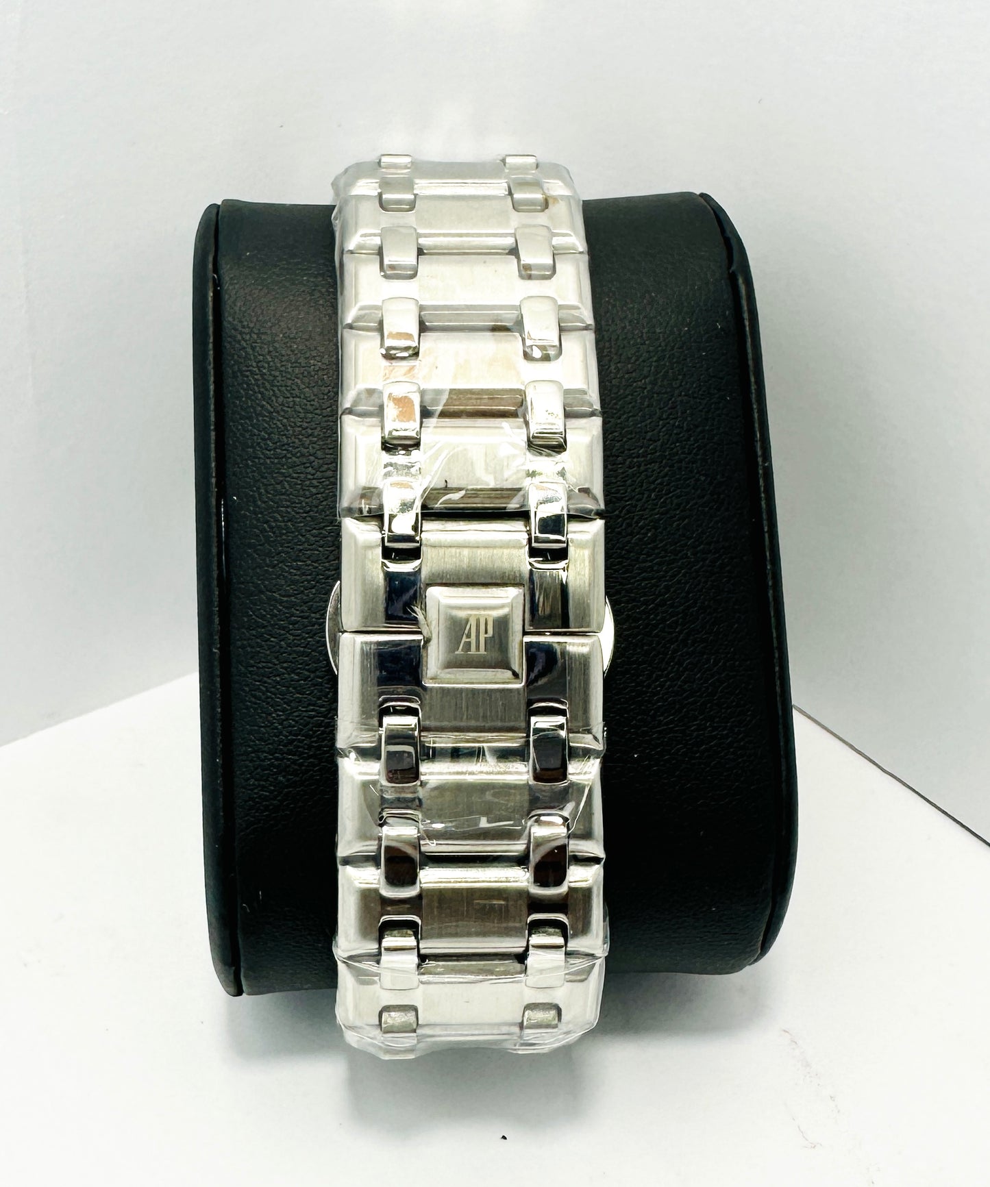 AP Men's Brand Watch - Most Selling article