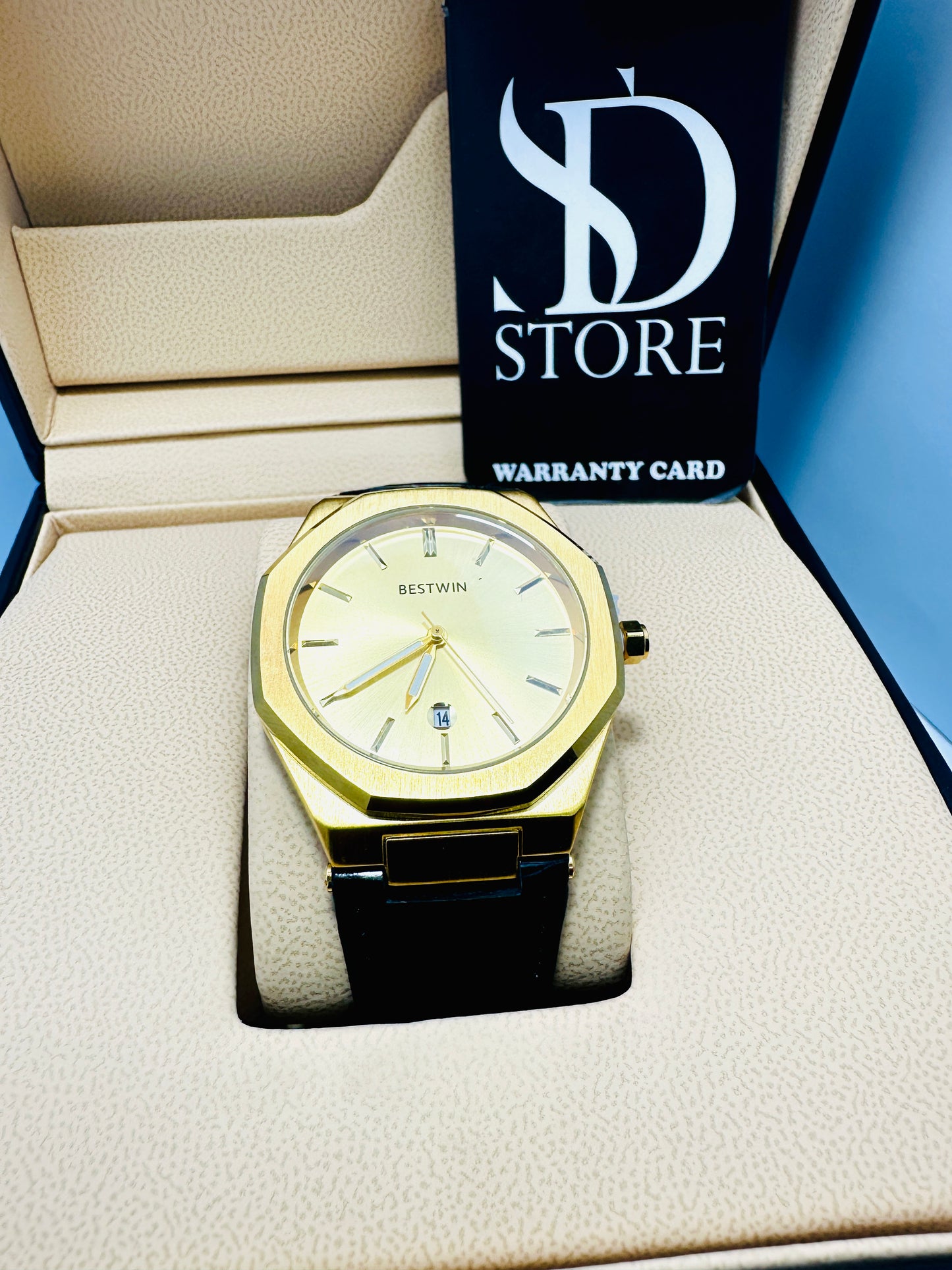 Bestwin Original Watch for Men's - Golden