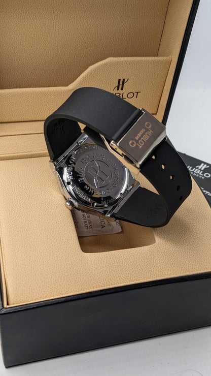 Latest Edition! Diamond Full Black Men's Watch