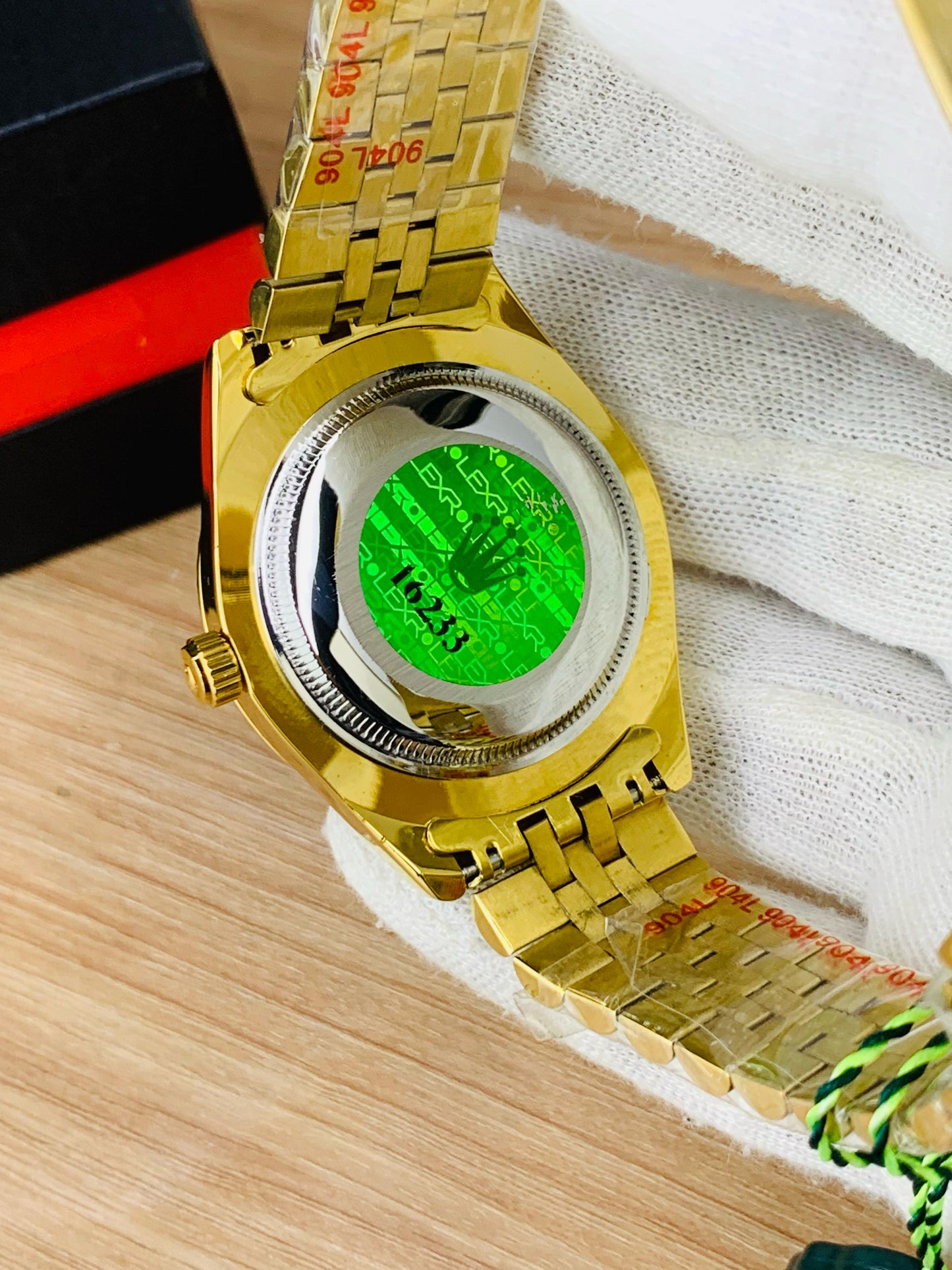 Men's Branded Watch Date Just Full Golden